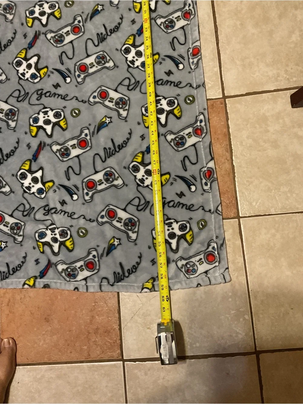 Grey Gamer Print Plush Throw Blanket - Soft Fleece